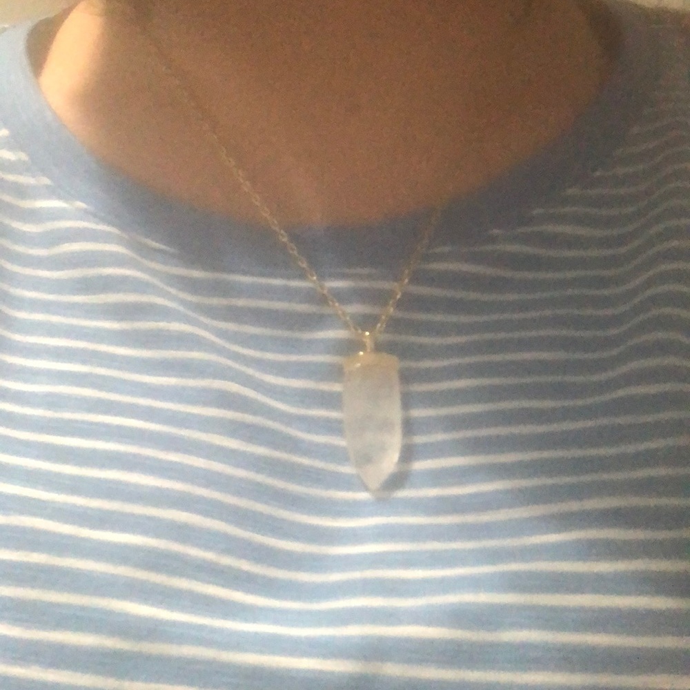 Stella and Dot quartz necklace